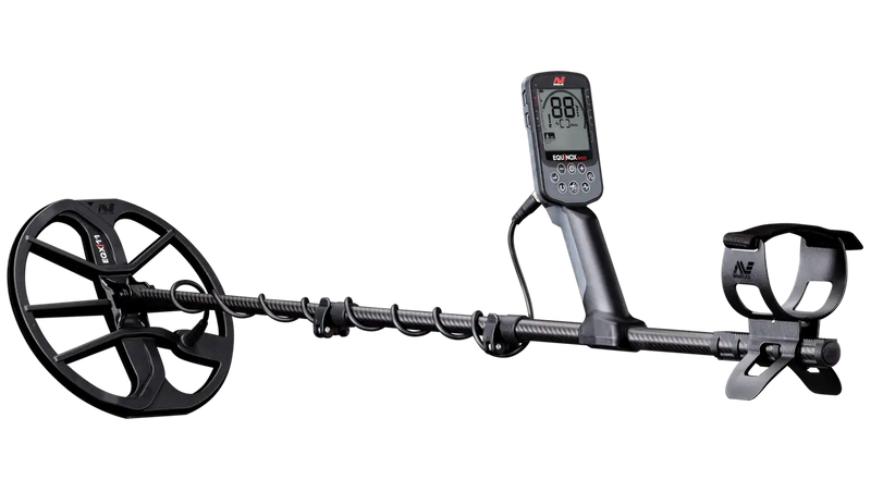 Minelab Equinox 900 Metal Detector